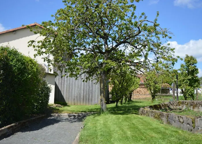 De La Foye - La Couleur Des Prés Hébergement de vacances